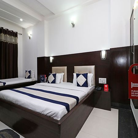 Oyo 9974 Hotel Taj Prince Agra  Exteriör bild