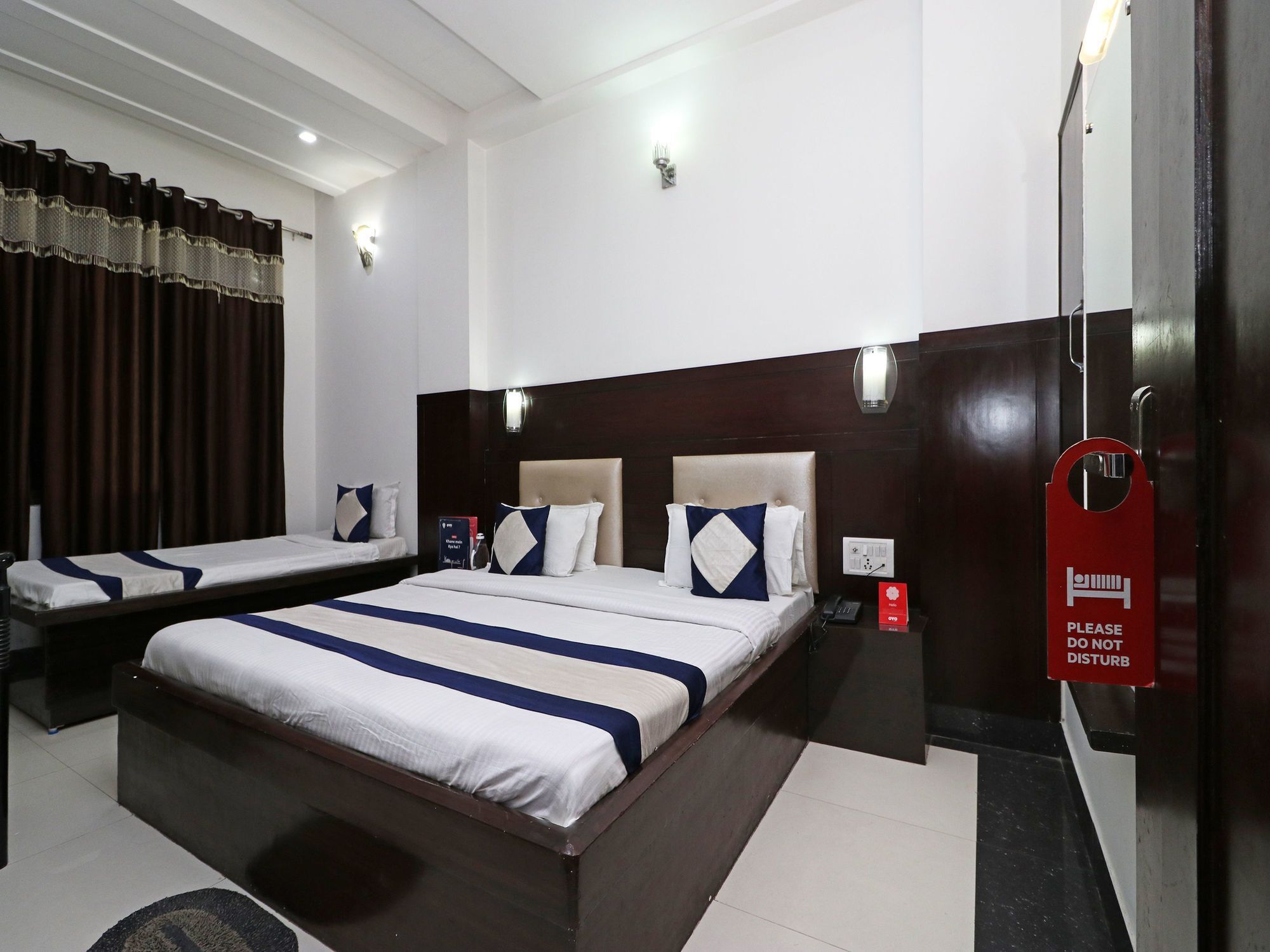 Oyo 9974 Hotel Taj Prince Agra  Exteriör bild
